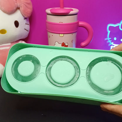 Hello Kitty Thermal Cup Ice Tray